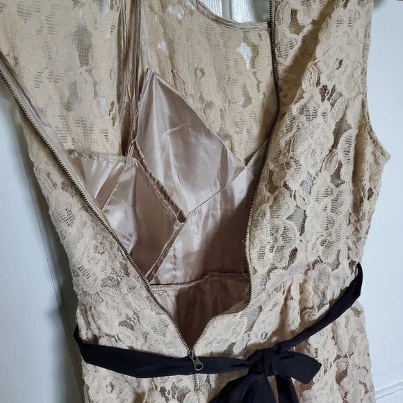 Temperence Fit and Flare Dress, sz L - Picture 7 of 8